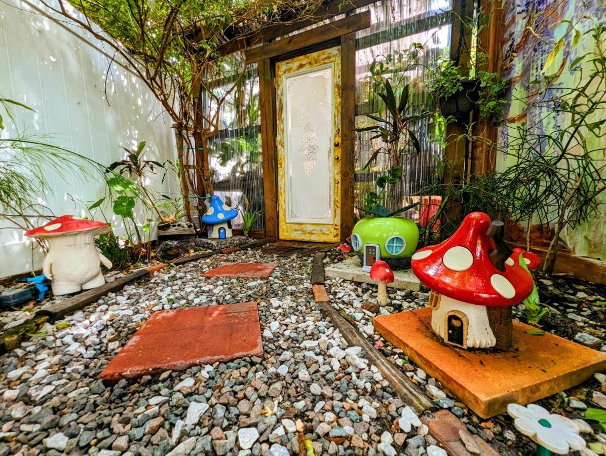 Cozy Af Tiny-House Oasis Villa Tampa Eksteriør bilde